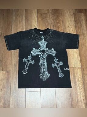 Vale Black Graphic Tee Shirt with Silver Crosses Vale Forever Brand New Size M